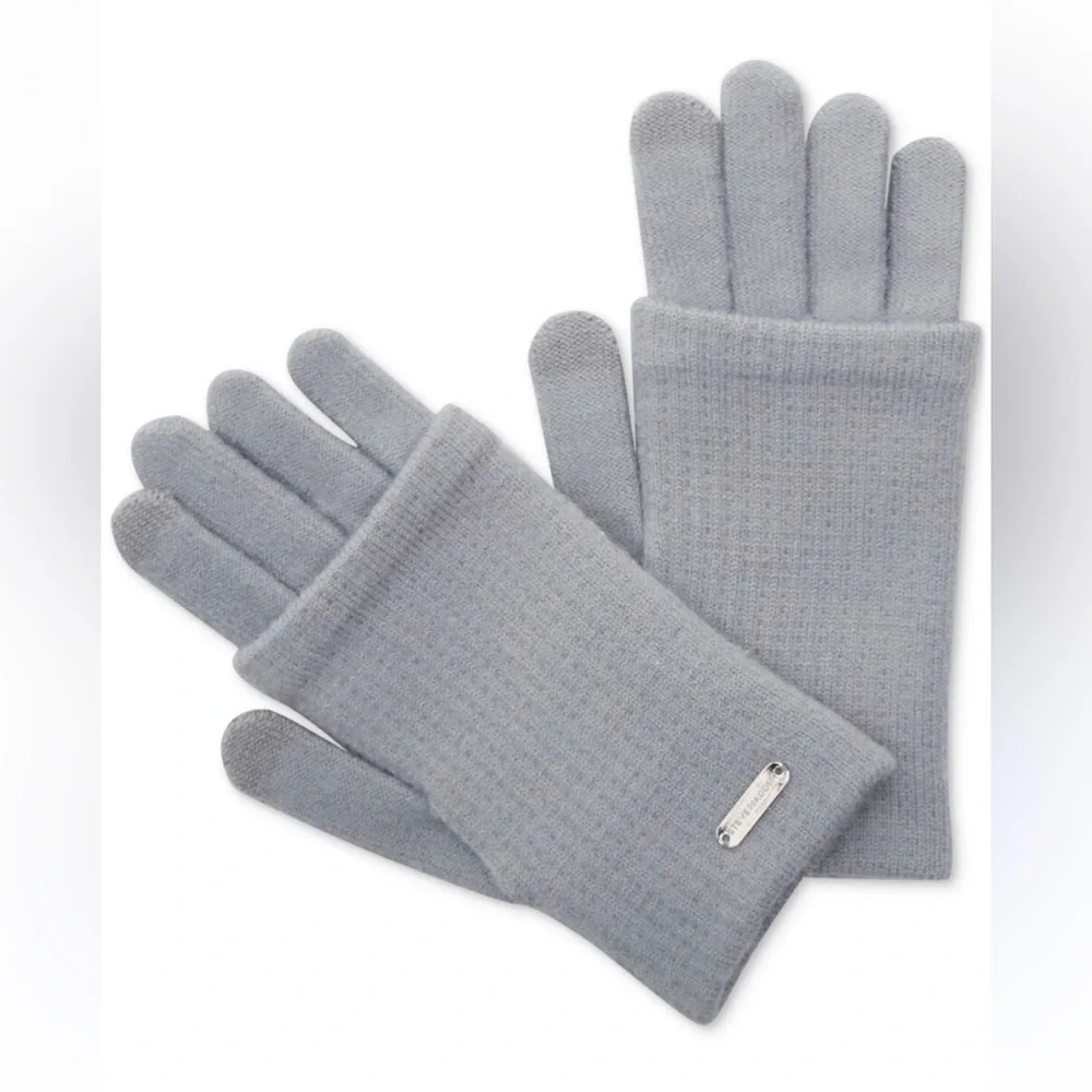 NWT Steve Madden Smart Touch Technology Gloves - Picture 1 of 2